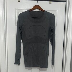 Lululemon swiftly tech Gray Long Sleeve